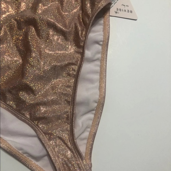 Getting Married One Piece Swimsuit Bride Sz Medium - Picture 3 of 8